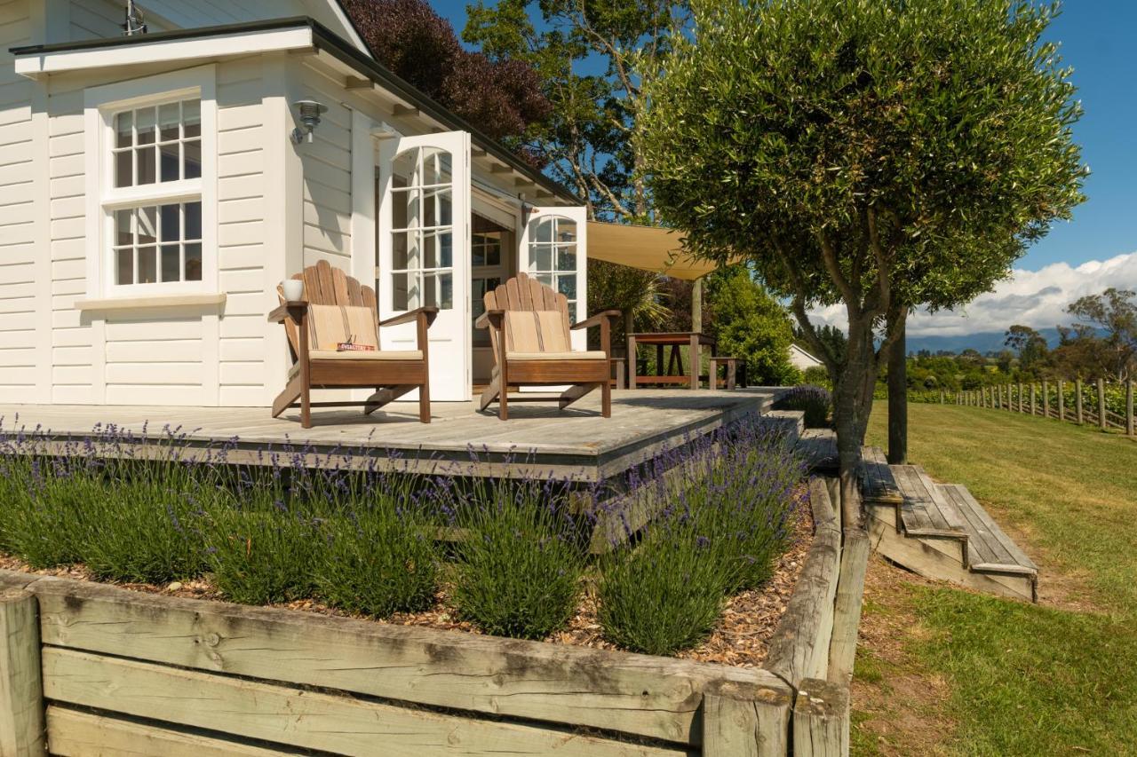 Kina Beach Cottages Tasman Exterior foto