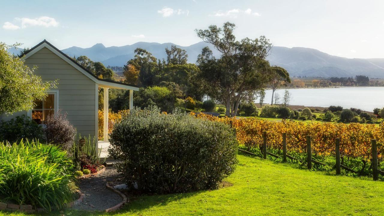 Kina Beach Cottages Tasman Exterior foto